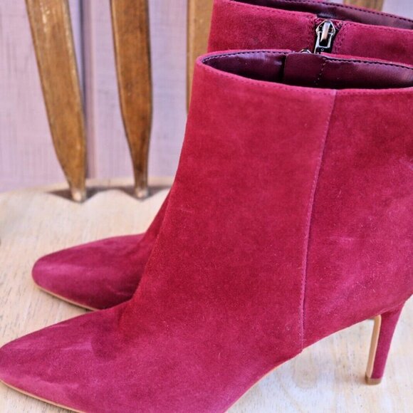 Vince Camuto Allost Burgundy Suede High Heel Bootie Sz 7 Ankle Boots. - Picture 5 of 12